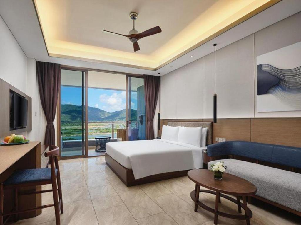 Narada Resort Hotel Sanya Pleasant Bay Exterior photo