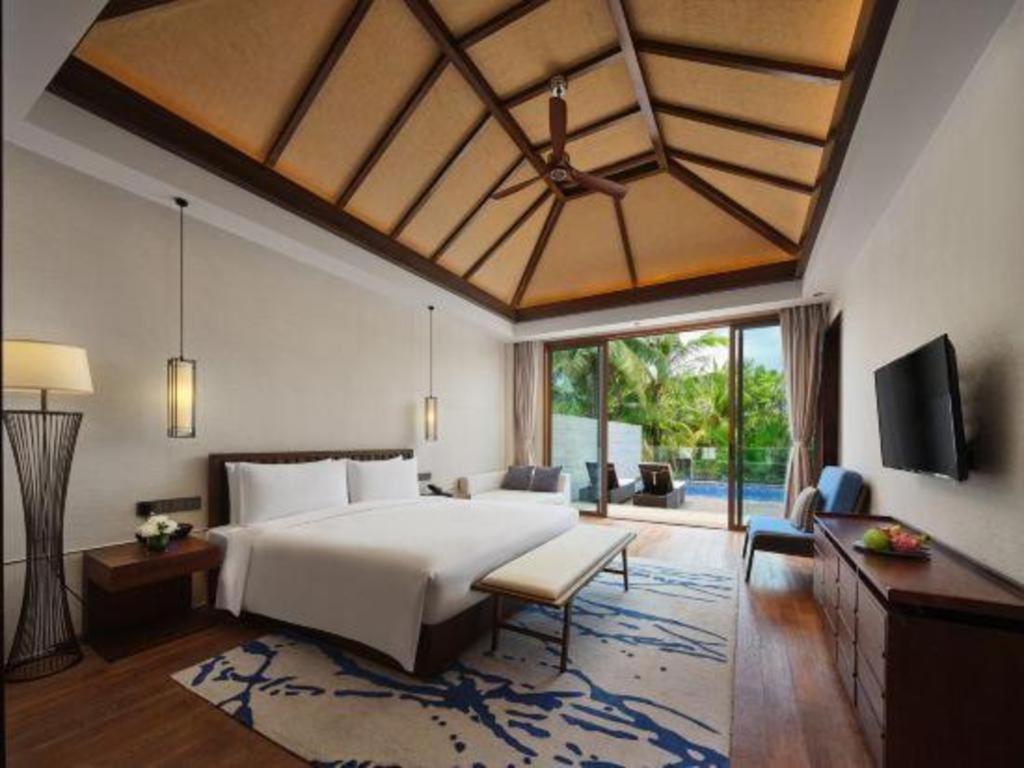 Narada Resort Hotel Sanya Pleasant Bay Exterior photo