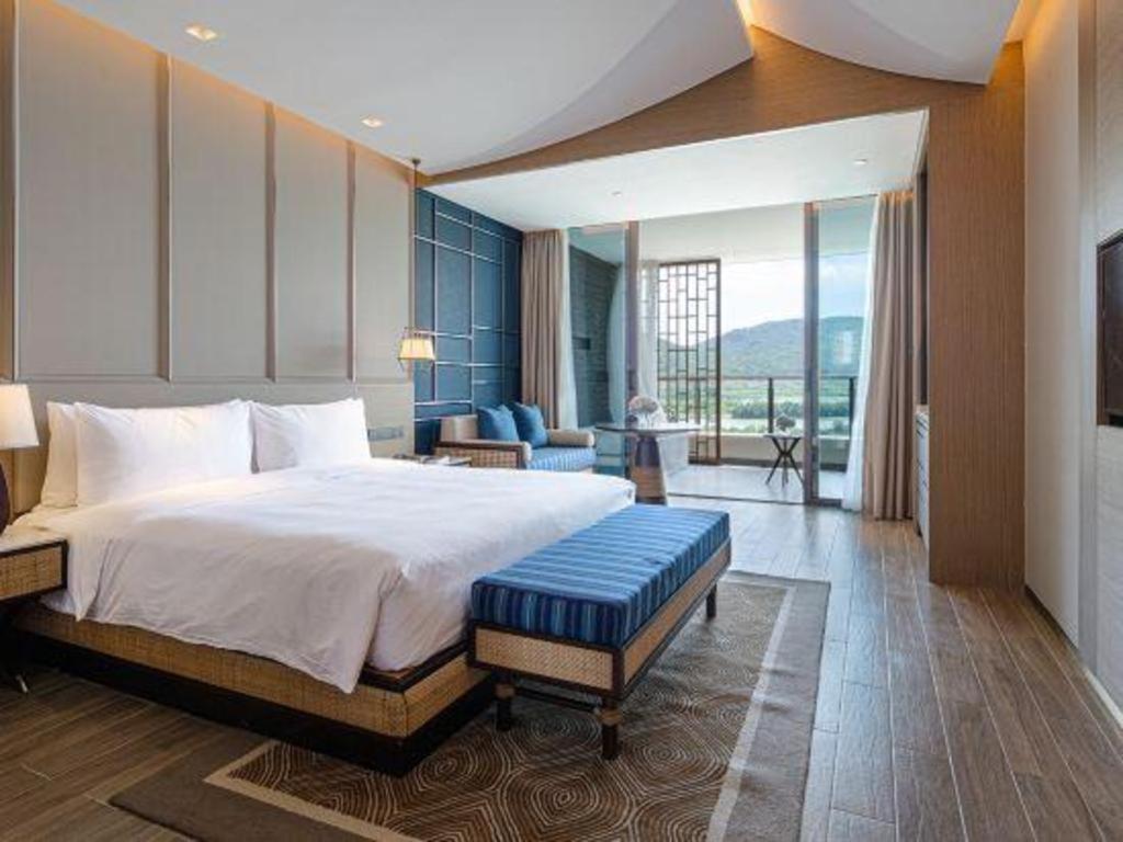 Narada Resort Hotel Sanya Pleasant Bay Exterior photo