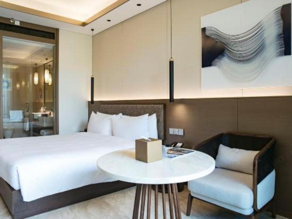 Narada Resort Hotel Sanya Pleasant Bay Exterior photo